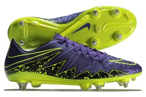 nike hypervenom phatal 2