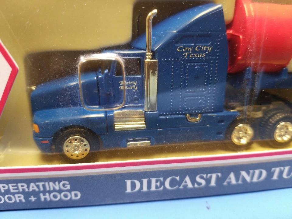 MODEL POWER  WHOLE MILK  TRACTOR AND  TANKER TRAILER  "NEW" - Image 3 of 4