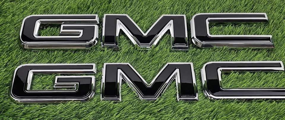 2019-2024 GMC Sierra 1500 2500HD 3500HD Front & Rear Emblem Chrome Black 2pcs - Image 2 of 4