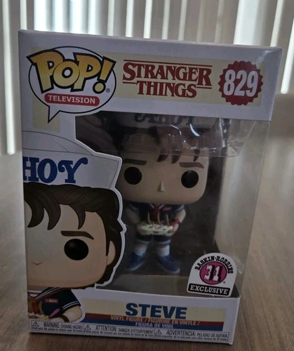 Stranger Things Scoops Ahoy Steve Baskin Robbins Exclusive Funko Pop 829