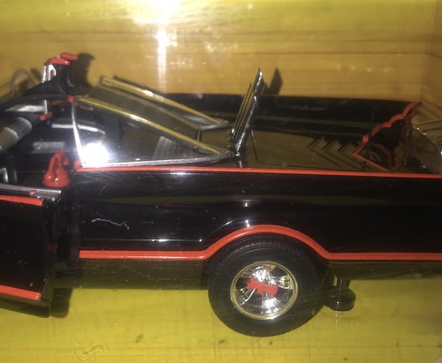 Hot Wheels 1966 TV Series Batmobile 1:18 Scale - Picture 3 of 4