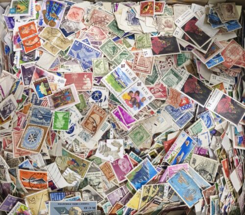 500 pcs unsorted International Used stamps sent from thousands of stamps