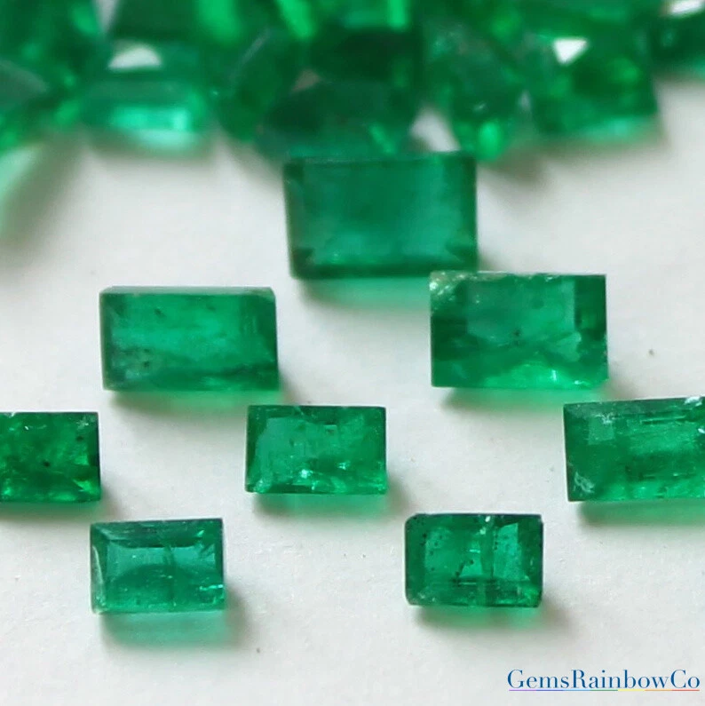 Piedras preciosas sueltas facetadas verdes de múltiples formas y tamaños esmeralda natural, #777. Foto 2 de 4
