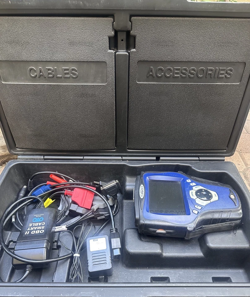 Kit de herramientas de escaneo OTC Genisys EVO System 4.0 con estuche Foto 4 de 4