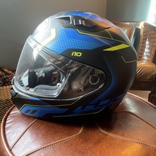 HJC I10 Size Med Like New Motorcycle Helmet w...