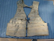 USMC US Army Molle II Fighting Load Carrier Coyote Brown - Black Zipper VG