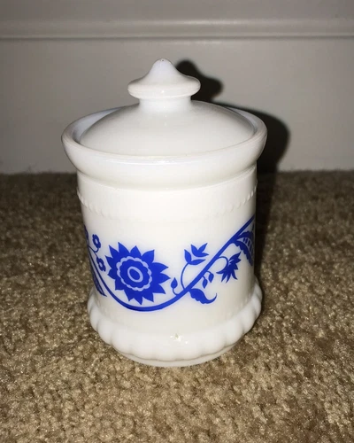 Vintage Hazel Atlas Milk Glass Spice Jar Apothecary White Blue Sweet Pea 3 ¾ In