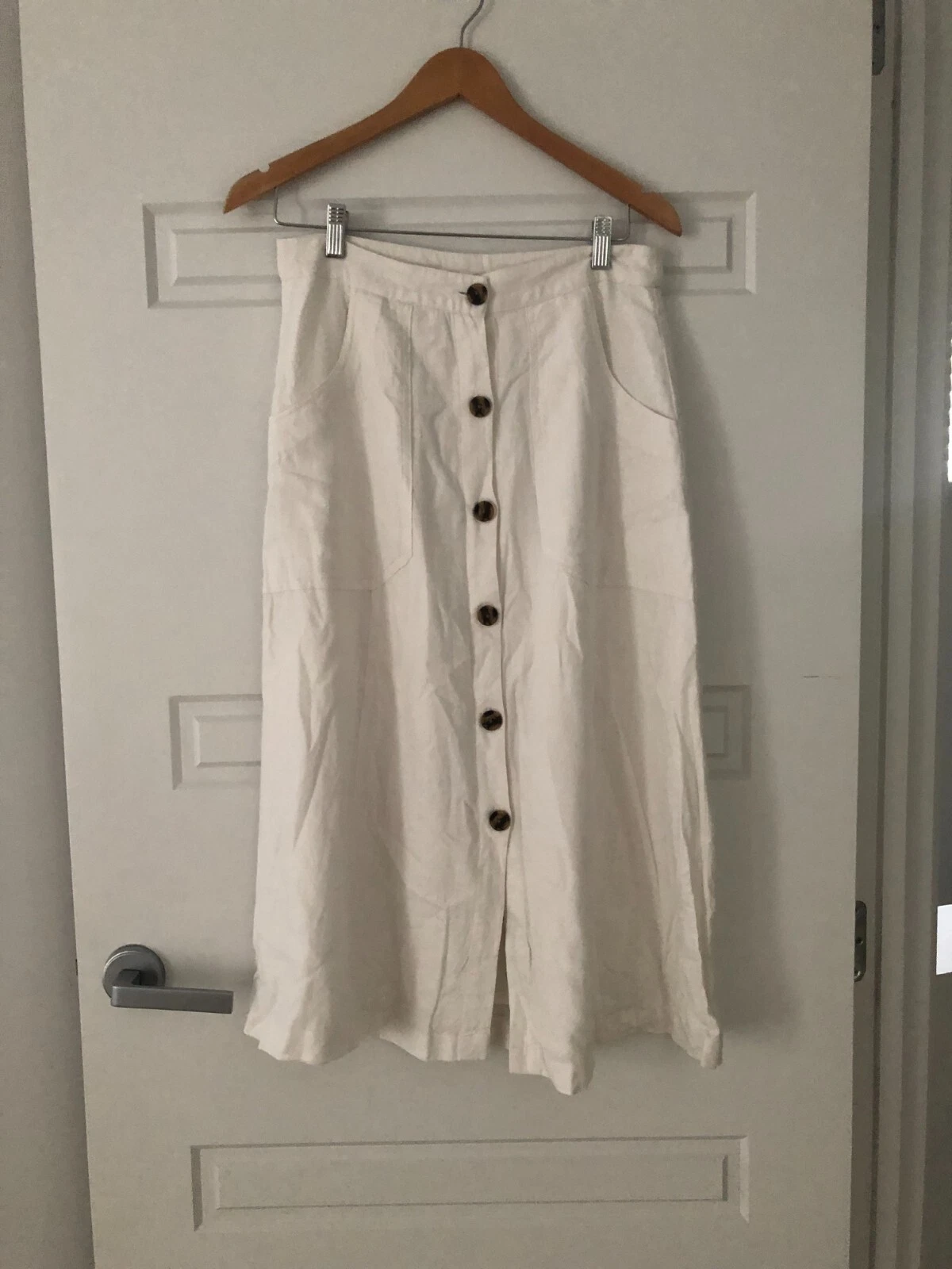 Picture 4 of 15