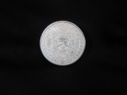 Silver Shield Pieces Of Eight A Predatory World 1 oz Silver USA Made BU Round