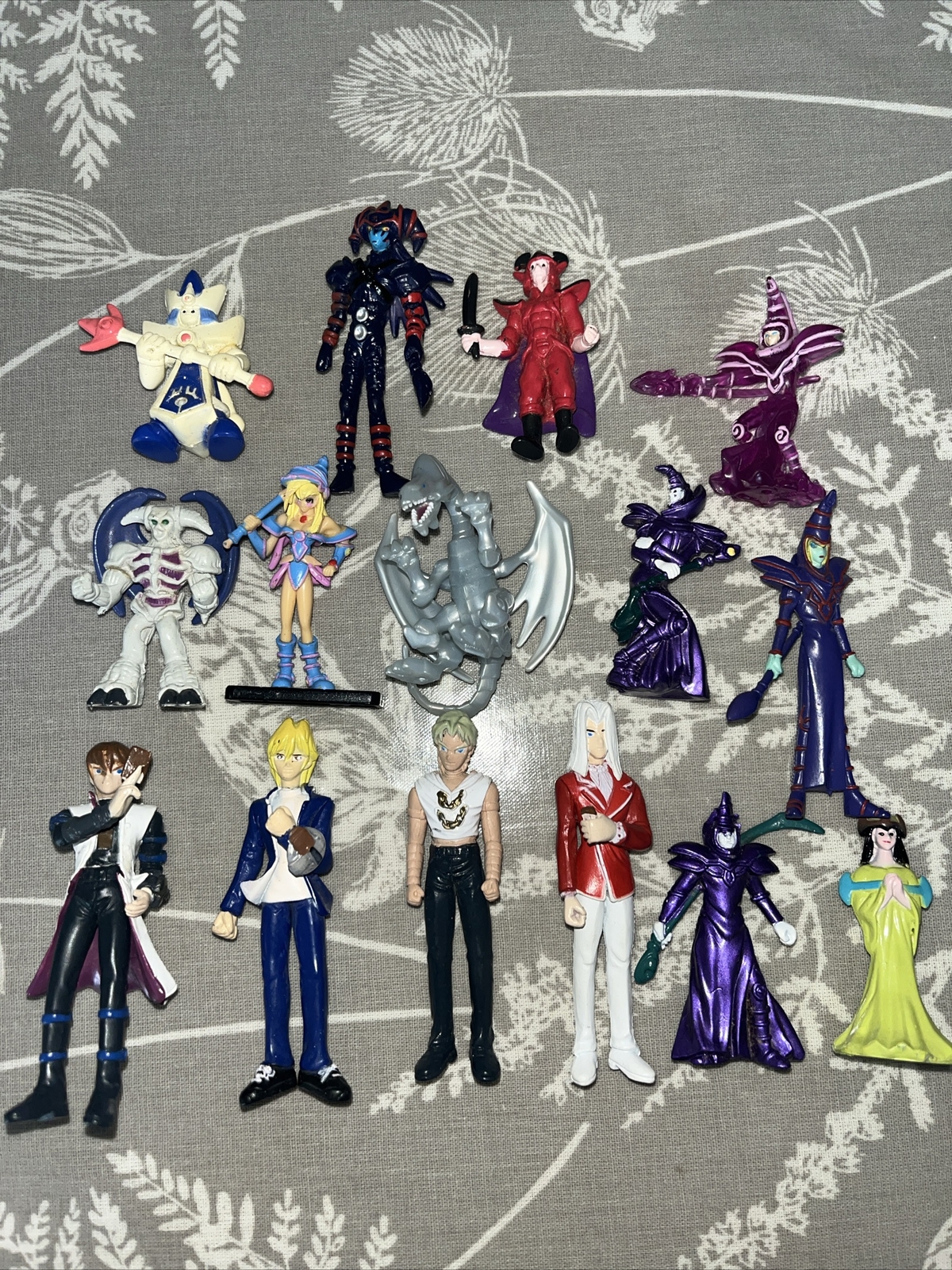 Yu-Gi-Oh 2”  Figures  1996 by Kazuki Takahashi Bundle - 15 Figure Assortment