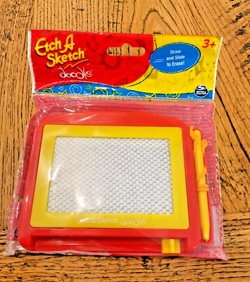 ETCH A SKETCH Mini Size DOODLE Vintage Classic DISNEY TOY STORY Neu Original Rot