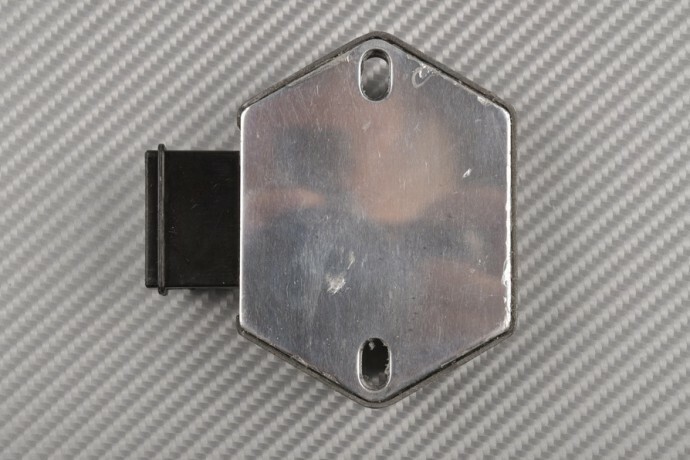 Régulateur type 3 pour restaurer le circuit électrique CBR 900 RR - 2