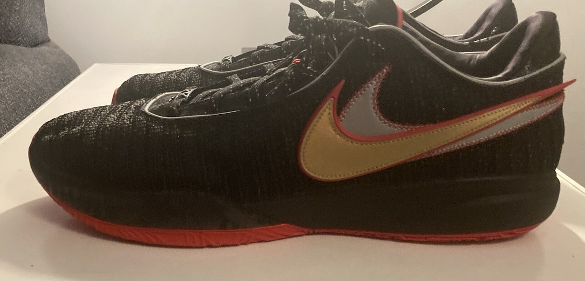 Nike LeBron XX 20 Trinity Black / Red / Gold Mens Sz 18‎ New DJ5423-001 NWB Heat Nike LeBron 20  main image 2