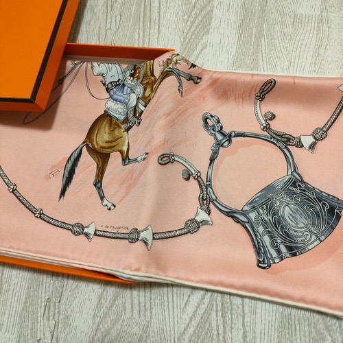 Unused w/box HERMES Carre 70 pampa 26in Silk Scarf 66cm 2023AW - Picture 5 of 24