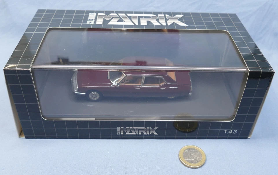 Matrix Scale Models 1/43 réf MX10304-012 : Citroën SM Opéra Chapron de 1971 - Photo 2/4