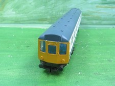 Hornby R698 DMU Class 110 Diesel trailer car E51832 White / blue