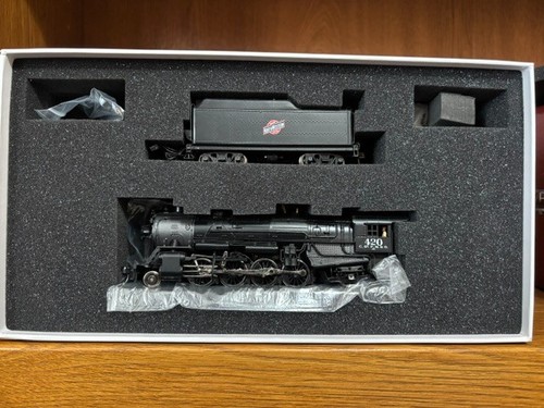 Broadway Limited #2152 Paragon 2, HO CNW #420 USRA Heavy Mikado 2-8-2, LN | Condition: Used
