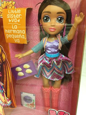 Latina Doll VI and VA Valentina The Cook & Accessories Empanadas, Baked Goods
