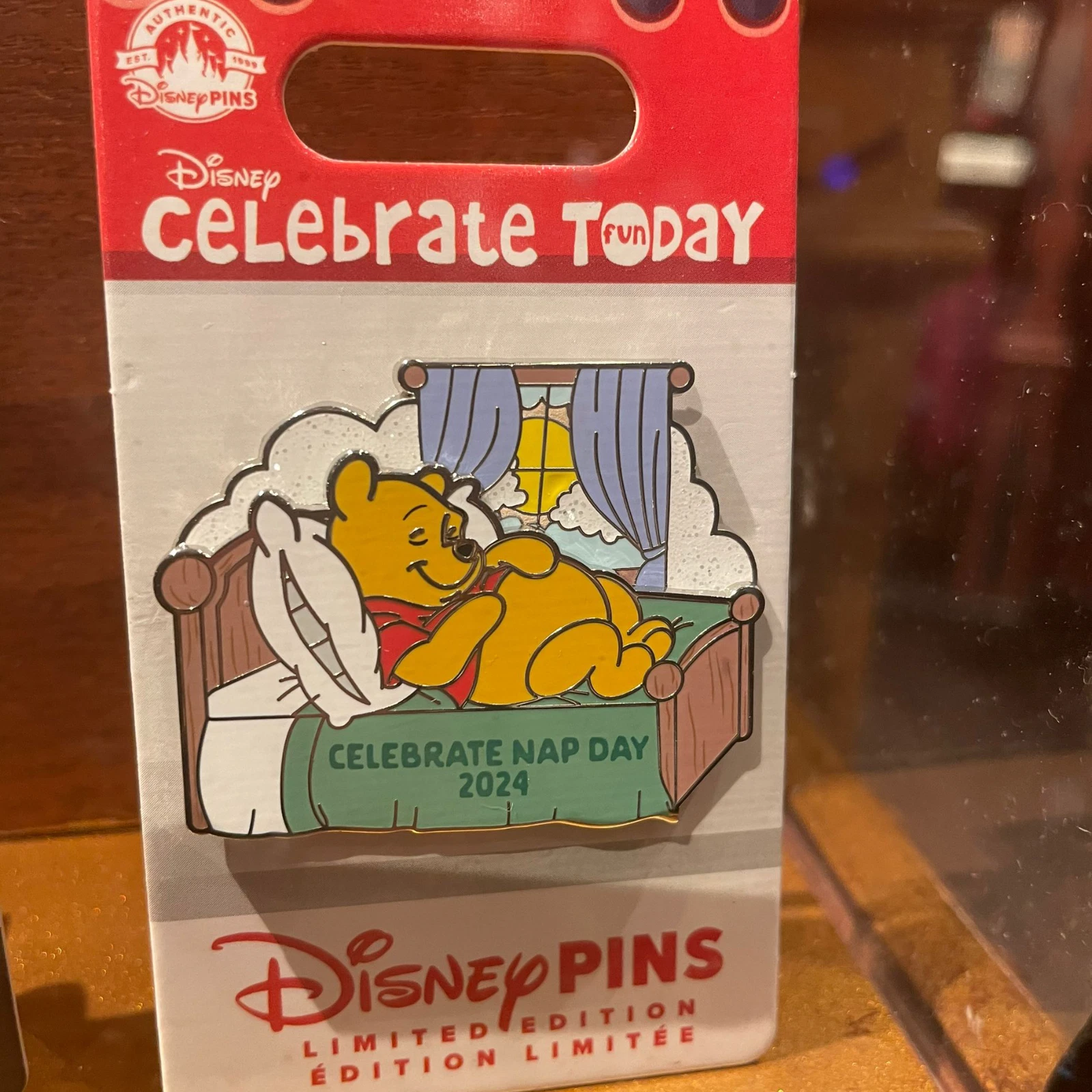Hongkong Disney Pins Celebrate Nap Day Winnie the Pooh Limited Edition authentic
