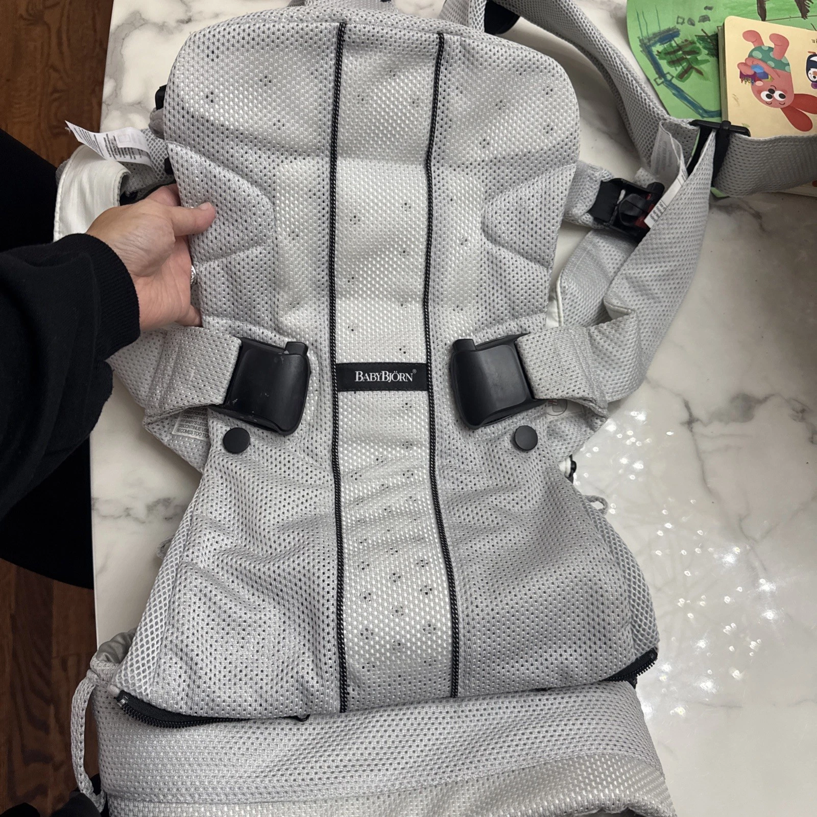 BabyBjorn Baby Carrier - ONE AIR Mesh Light Gray