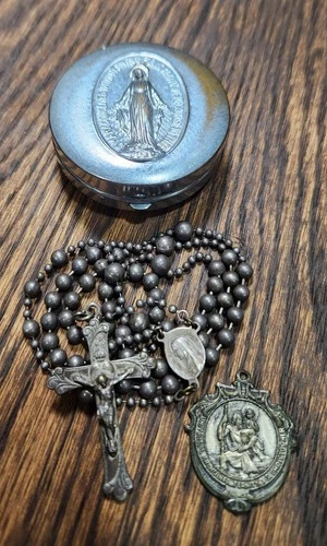 Vintage WWII Military Rosary Religious Catholic Medal Crucifix Pendant Lot #F