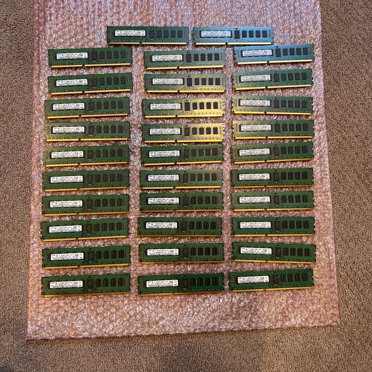 25+ PC3-10600R (DDR3-1333) Bus Speed Server RAM 4 GB Capacity per