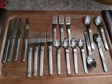 Cambridge 18/10 Stainless  China 20 Piece Flatware Set