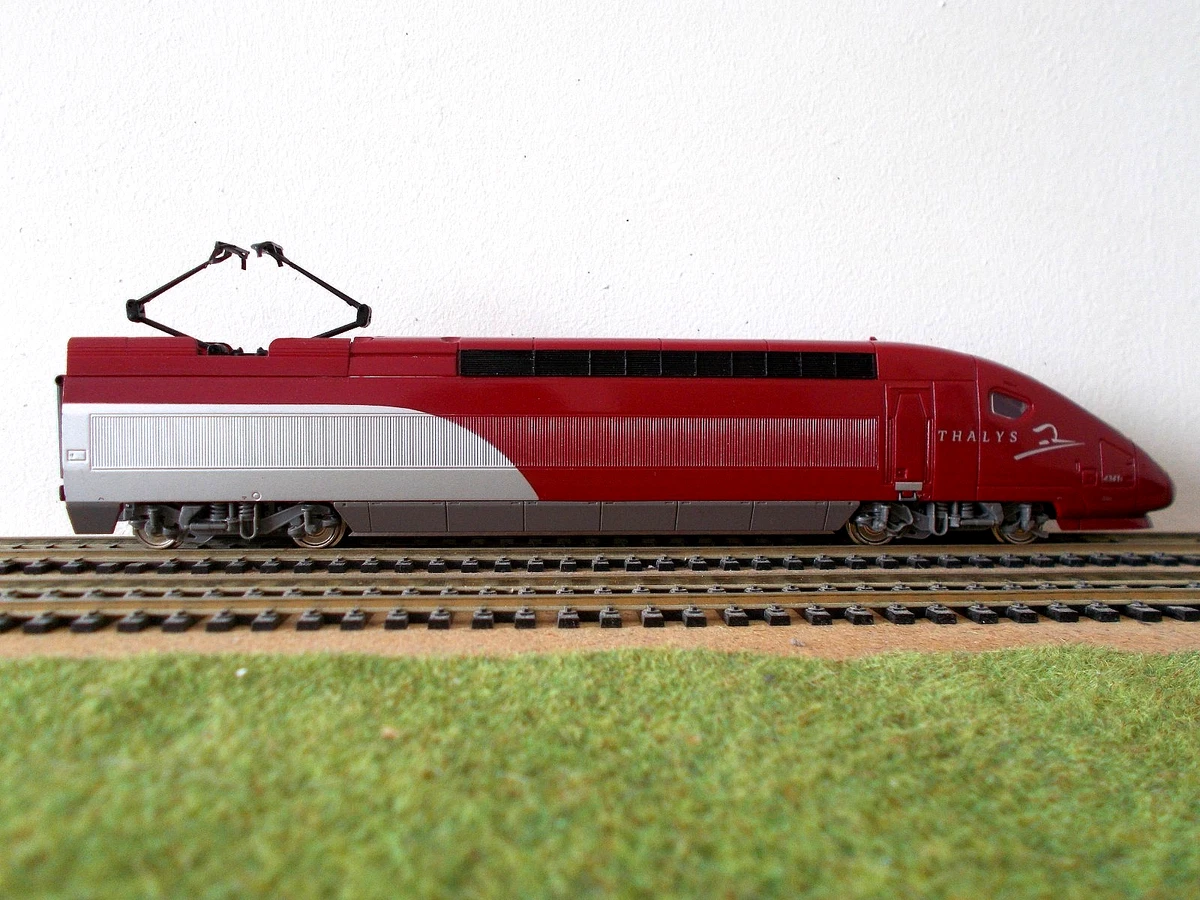 MEHANO 3939 HO - TGV duplex logo casquette ép V - MEHANO - Modélisme ferroviaire - Vente en ligne de trains électriques - échelle HO, OO, N, HOe, miniatures