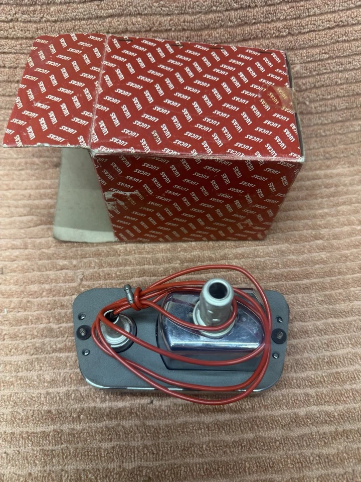 NOS Lucas L717 5260 HILLMAN SUNBEAM HUNTER RH SIDE FLASHER LAMP BLINKER Clear - Image 4 of 4