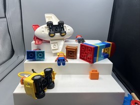 Lego Duplo Airport #10590 Retired 2015