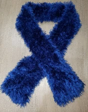 women's DARK BLUE HAIRY STYLE WINTER SCARF one size 44 inch long SOFT AND WARM!