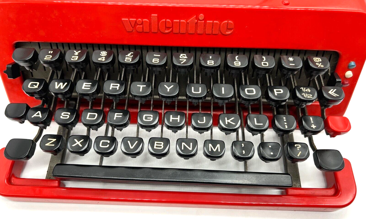 Olivetti Valentine Red Typewriter Vintage From Japan