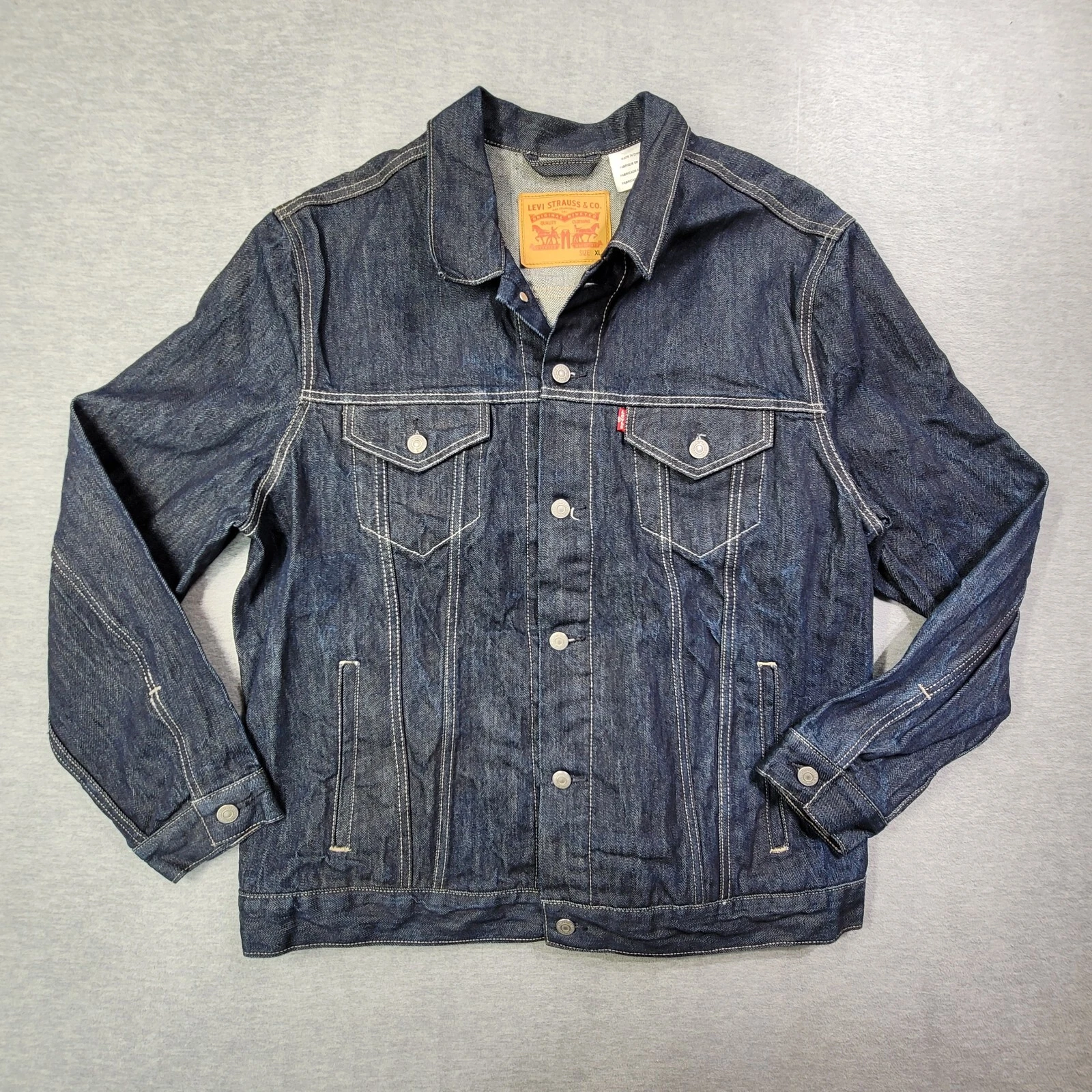 Levis Denim Jacket Mens XL Blue Button Up Flap Pockets Casual Outdoor Classic