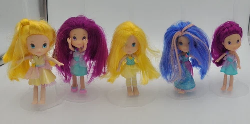 Lot of 5 Strawberry Shortcake dolls. 2008 6 inches tall. In costumes. VGUC