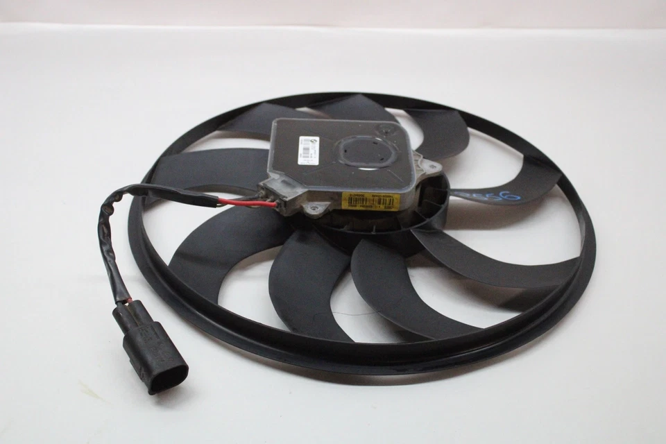 BMW 428I 2015 ventilador de refrigeración del radiador 8616317 01 OEM 15 16 Foto 2 de 4