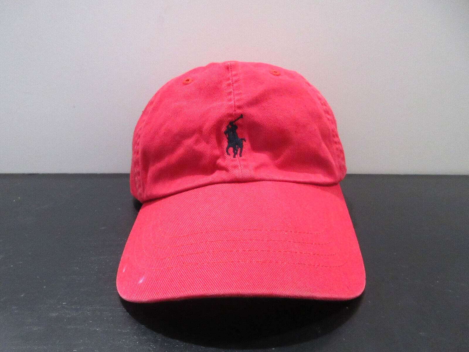 VINTAGE Ralph Lauren Polo Cappello Berretto Cinghia Schiena Rosso Pony Preppy Uomo anni 90