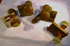 4 Vintage Door Hardware Knobs/Hardware/ Locks Assembly Arts & Crafts