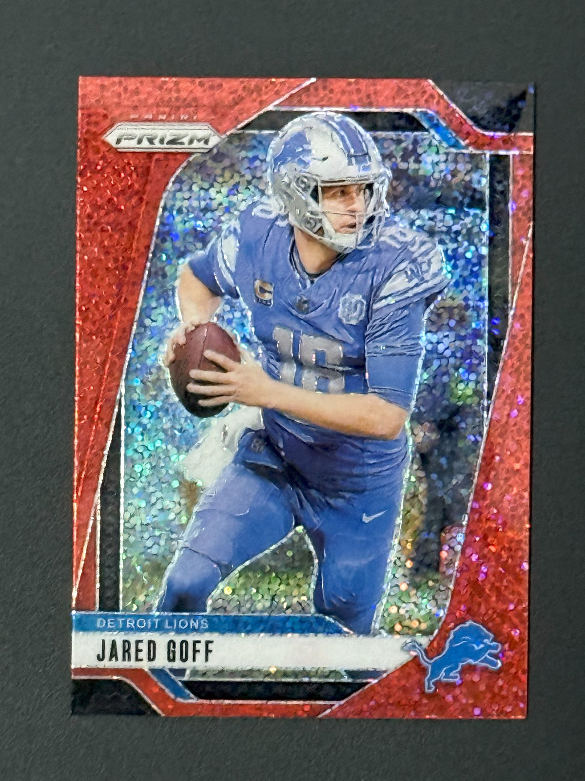 Jared Goff - 2024 Panini Prizm - Red Sparkle - #92