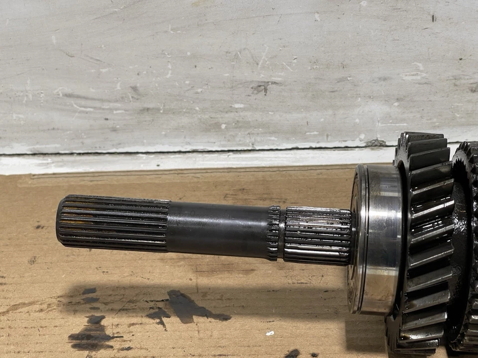 Conjunto de engranajes de eje de salida de transmisión manual AX15 4.0 97-99 Jeep TJ Wrangler OEM Foto 3 de 4