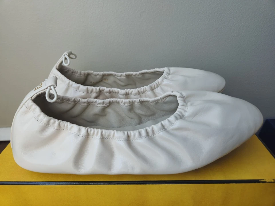 Bailarina sin cordones Fendi Filo para mujer de cuero marfil talla 9 EE. UU. 39 UE Foto 3 de 4