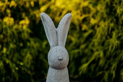 Steinfigur große Oster-Deko Hase H. 50 cm, 8 kg, Grau, frostsicher Steinguss - Bild 4 von 10