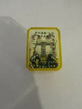 IDEC RH2B-LD DC48V POWER RELAY UNUSED