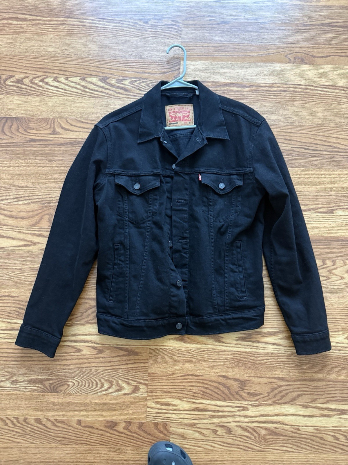 Levis Premium  Black Denim Jacket Size Medium Excellent Condition