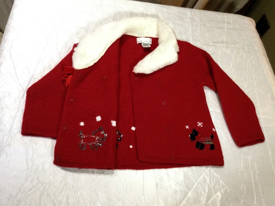 Max Studio Girls Size 5/6 Red cardigan Faux Fur White Collar Snowflakes Terriers - Image 3 of 4