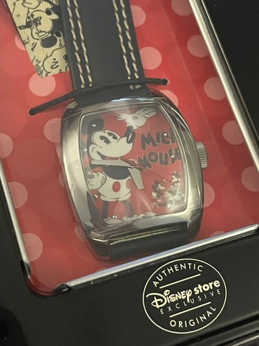 Vintage Red Classic Disney Store Mickey Mouse Watch Tin Box New - Picture 2 of 4