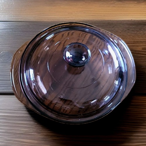 Vintage Pyrex 024 Amber Covered 2 Qt Casserole Dish With Lid - Picture 2 of 5