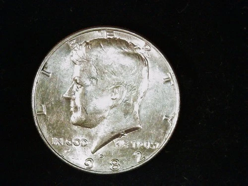 1982-D Kennedy Half Dollar AU+ (1). Free Shipping!
