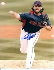 CHRIS PEREZ CLEVELAND INDIANS AUTOGRAPHED SIGNED 8X10 PHOTO W/COA