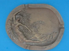 ANTIQUE Art Nouveau SIGNED Sculptured Lady Bronze Ashtray ~ 7.5"