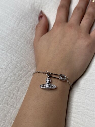 Vivienne Westwood Style Mini Bas Relief Pin Bracelet Silver Crystal Orb - Picture 4 of 6
